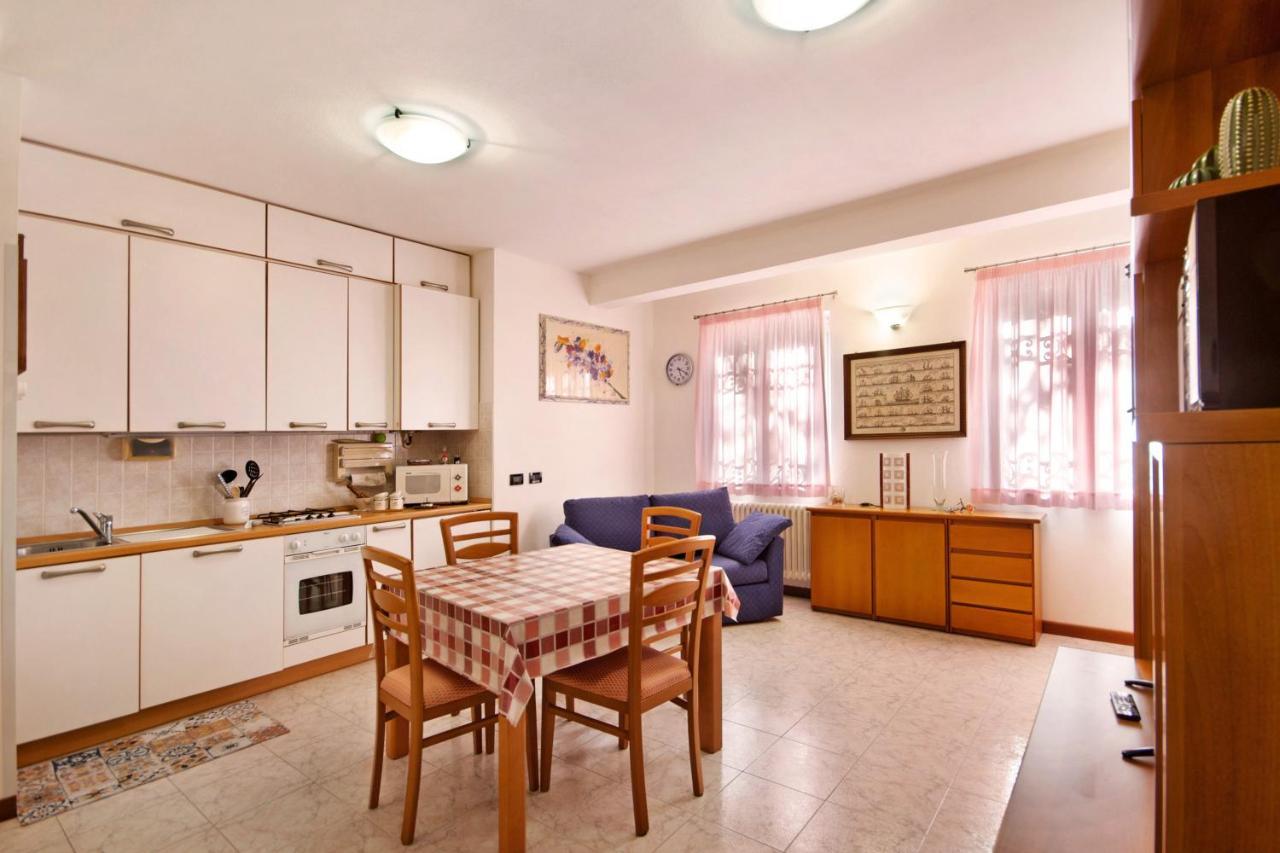Maremonti Apartment Казарца Лигуре Екстериор снимка